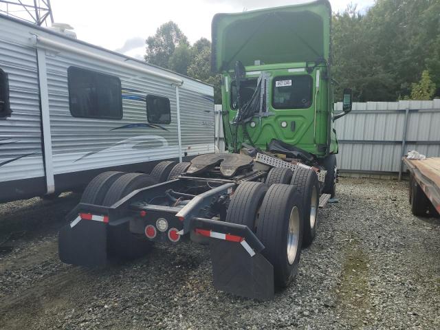 Продаж на аукціоні авто 2022 Freightliner Cascadia 1, vin: 1FUJHTDV5NLNG8162, номер лоту: 69212345