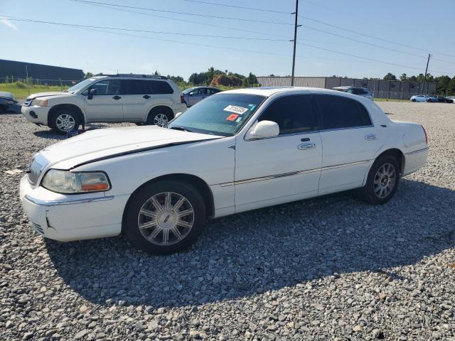 70155335 :رقم المزاد ، 1LNHM82VX7Y628945 vin ، 2007 Lincoln Town Car Signature Limited مزاد بيع