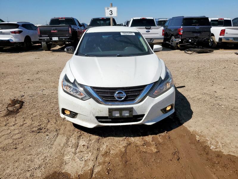 2018 Nissan Altima მანქანა იყიდება აუქციონზე, vin: 1N4AL3AP2JC237183, აუქციონის ნომერი: 70026445