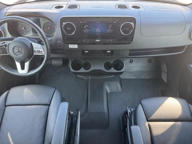 Продаж на аукціоні авто 2022 Mercedes-benz Sprinter 2500, vin: W1X4EBHY0NP484324, номер лоту: 70476525