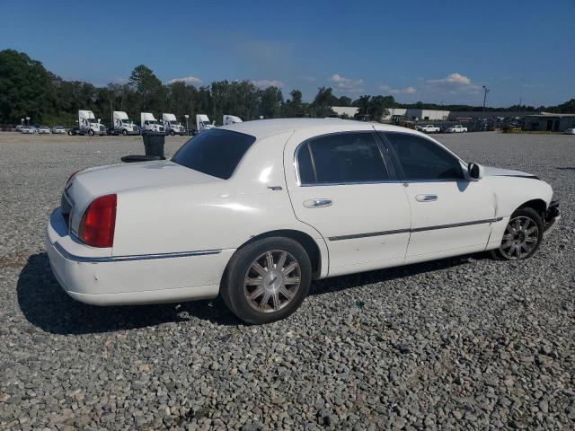 70155335 :رقم المزاد ، 1LNHM82VX7Y628945 vin ، 2007 Lincoln Town Car Signature Limited مزاد بيع
