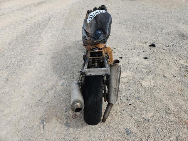 70561355 :رقم المزاد ، ZDM1LAAN15B004795 vin ، 2005 Ducati Supersport مزاد بيع