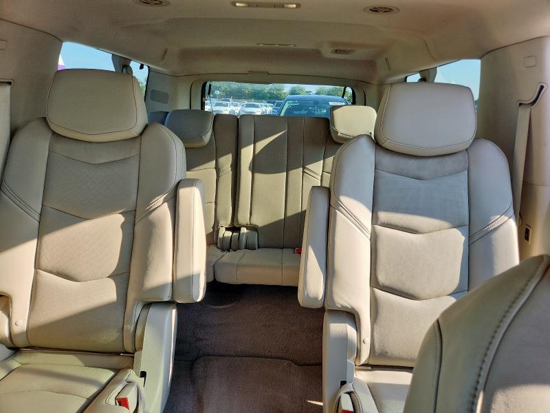 69801405 :رقم المزاد ، 1GYS4SKJ9FR556059 vin ، 2015 Cadillac Escalade مزاد بيع