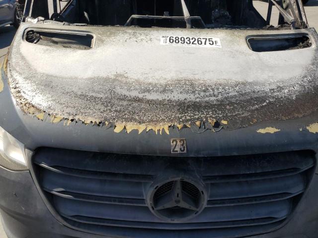 68932675 :رقم المزاد ، WD4PF1CD8KP141433 vin ، 2019 Mercedes-benz Sprinter 2500/3500 مزاد بيع