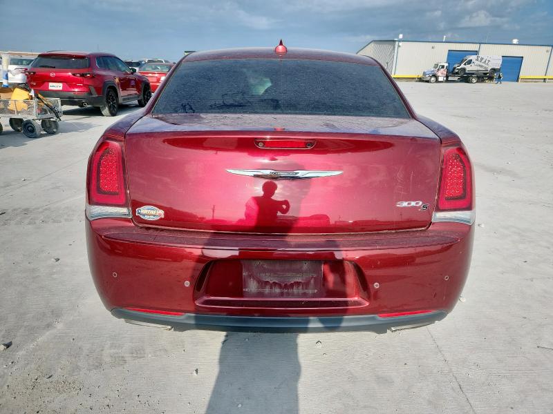 2018 Chrysler 300 S მანქანა იყიდება აუქციონზე, vin: 2C3CCABG2JH319745, აუქციონის ნომერი: 70767465