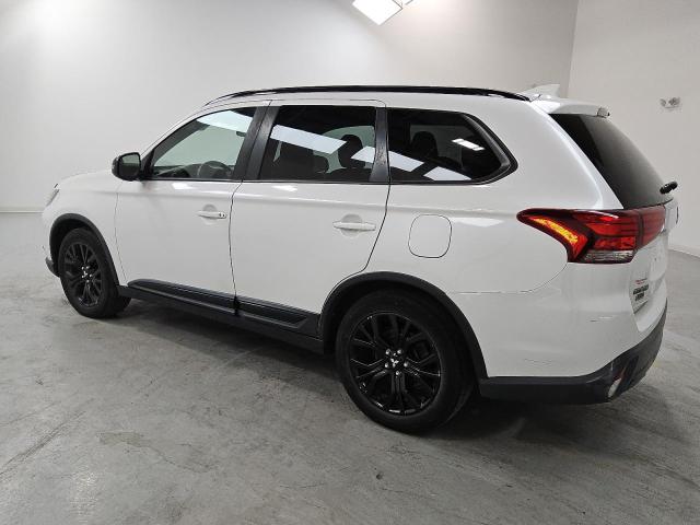 Продажа на аукционе авто 2018 Mitsubishi Outlander, vin: JA4AD3A31JZ044227, номер лота: 67793005