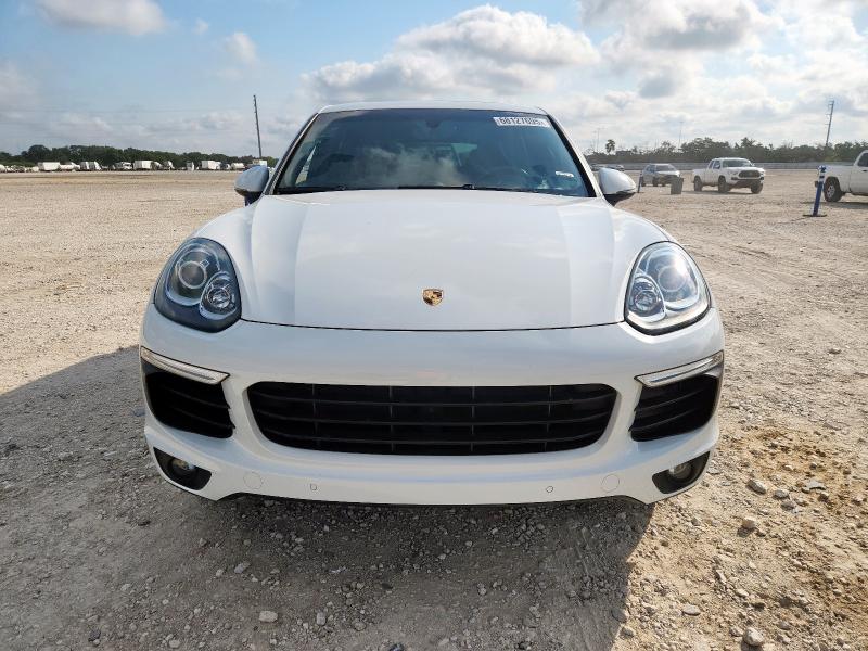 68127695 :رقم المزاد ، WP1AE2A24GLA64521 vin ، 2016 Porsche Cayenne Se مزاد بيع