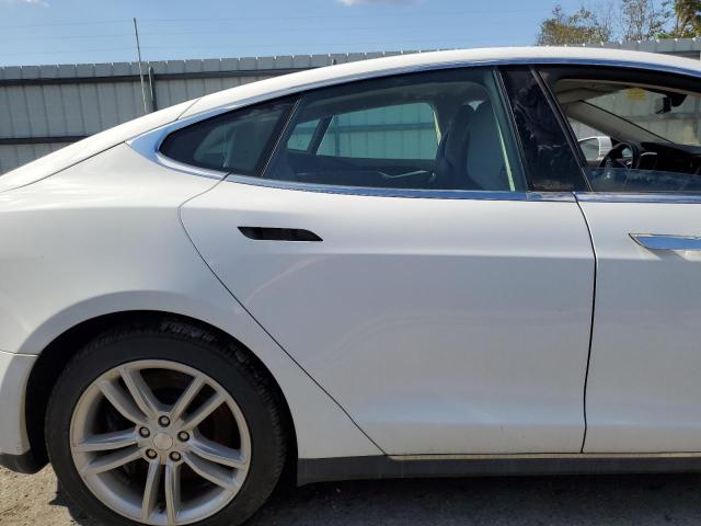 Продажа на аукционе авто 2014 Tesla Model S, vin: 5YJSA1H1XEFP55657, номер лота: 71102115