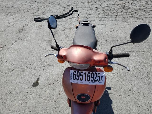 69516925 :رقم المزاد ، ZD4PFF1031S000518 vin ، 2001 Aprilia Scarabeo 5 مزاد بيع