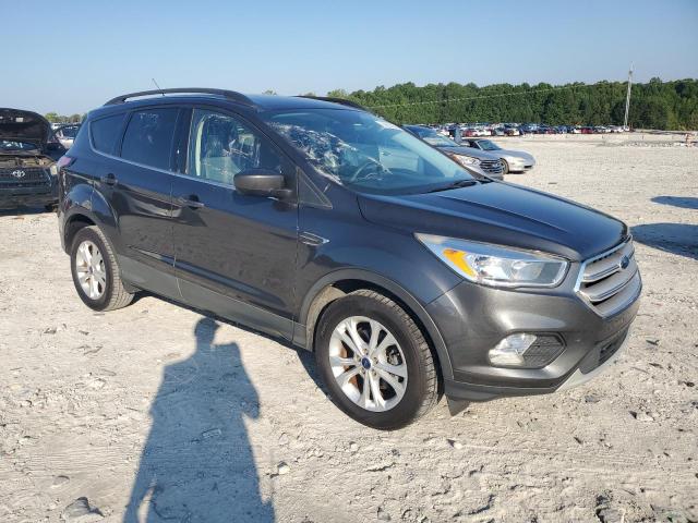 69053935 :رقم المزاد ، 1FMCU0GD4JUC20323 vin ، 2018 Ford Escape Se مزاد بيع