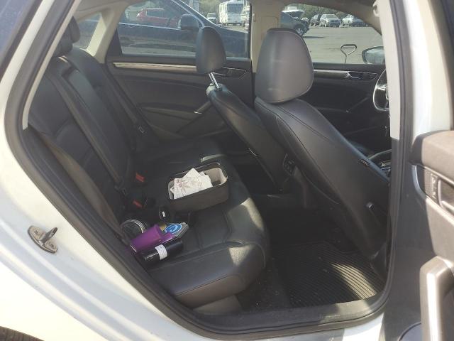 70759645 :رقم المزاد ، 1VWGT7A35HC023174 vin ، 2017 Volkswagen Passat Se مزاد بيع
