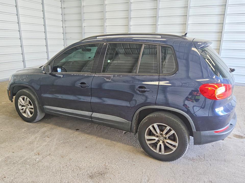 2016 Volkswagen Tiguan მანქანა იყიდება აუქციონზე, vin: WVGAV7AX3GW600945, აუქციონის ნომერი: 64323396