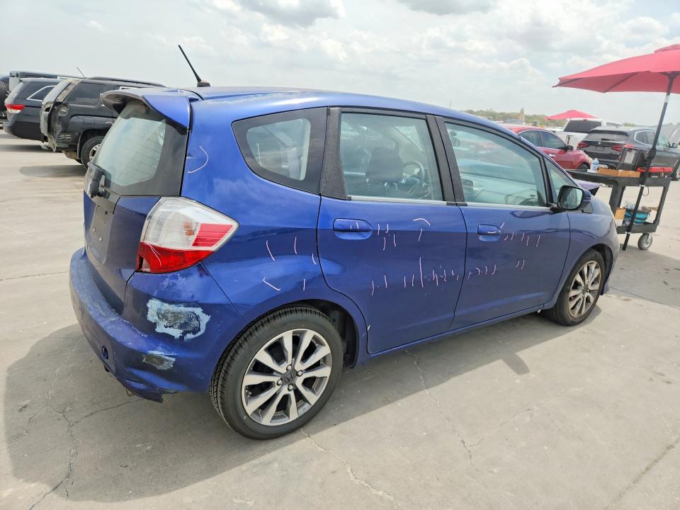 2013 Honda Fit მანქანა იყიდება აუქციონზე, vin: JHMGE8H56DC048765, აუქციონის ნომერი: 65394436
