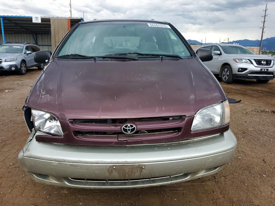 66465376 :رقم المزاد ، 4T3ZF13C5YU213793 vin ، 2000 Toyota Sienna مزاد بيع