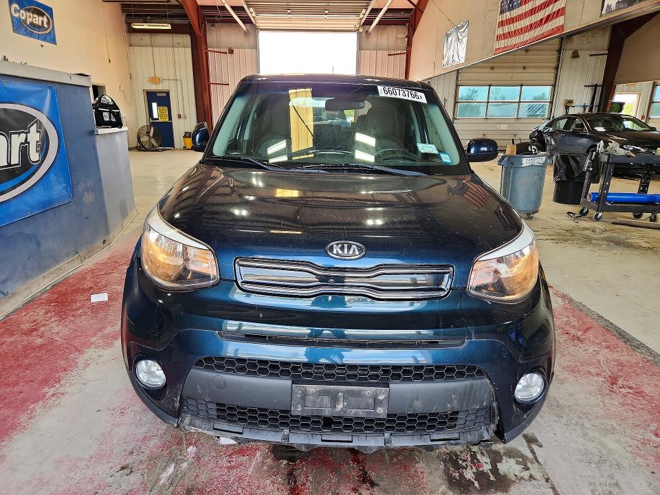 2018 Kia Soul მანქანა იყიდება აუქციონზე, vin: KNDJP3A58J7511220, აუქციონის ნომერი: 66073766