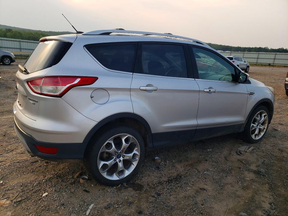 Продажа на аукционе авто 2013 Ford Escape, vin: 1FMCU9J96DUD33509, номер лота: 64046006