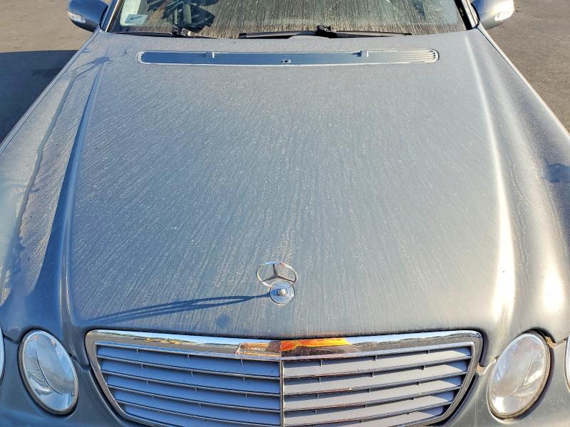 63803276 :رقم المزاد ، WDBUF56J06A863928 vin ، 2006 Mercedes-benz E مزاد بيع
