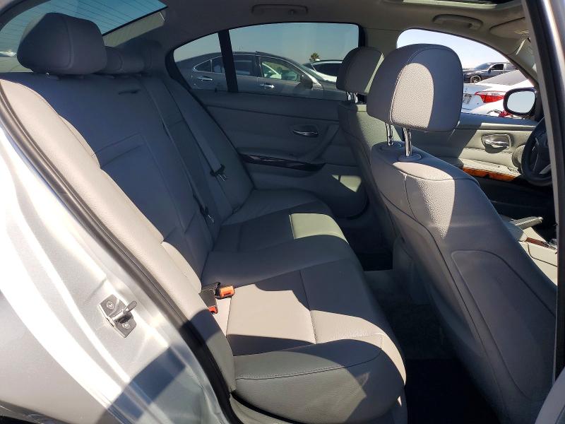 65910776 :رقم المزاد ، WBAPM5G50BNM68704 vin ، 2011 Bmw 335 مزاد بيع