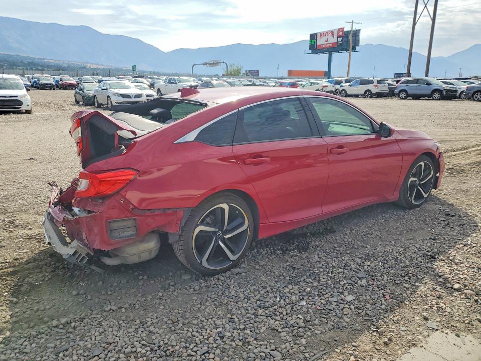64388296 :رقم المزاد ، 1HGCV1F3XKA088267 vin ، 2019 Honda Accord مزاد بيع