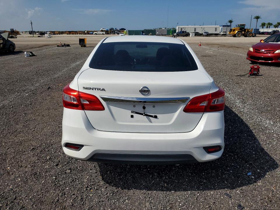 66138516 :رقم المزاد ، 3N1AB7AP7HY400578 vin ، 2017 Nissan Sentra مزاد بيع