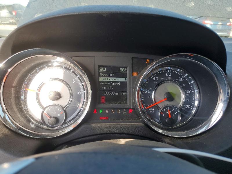 63202146 :رقم المزاد ، 2A4RR5DG4BR604798 vin ، 2011 Chrysler Town & Country مزاد بيع