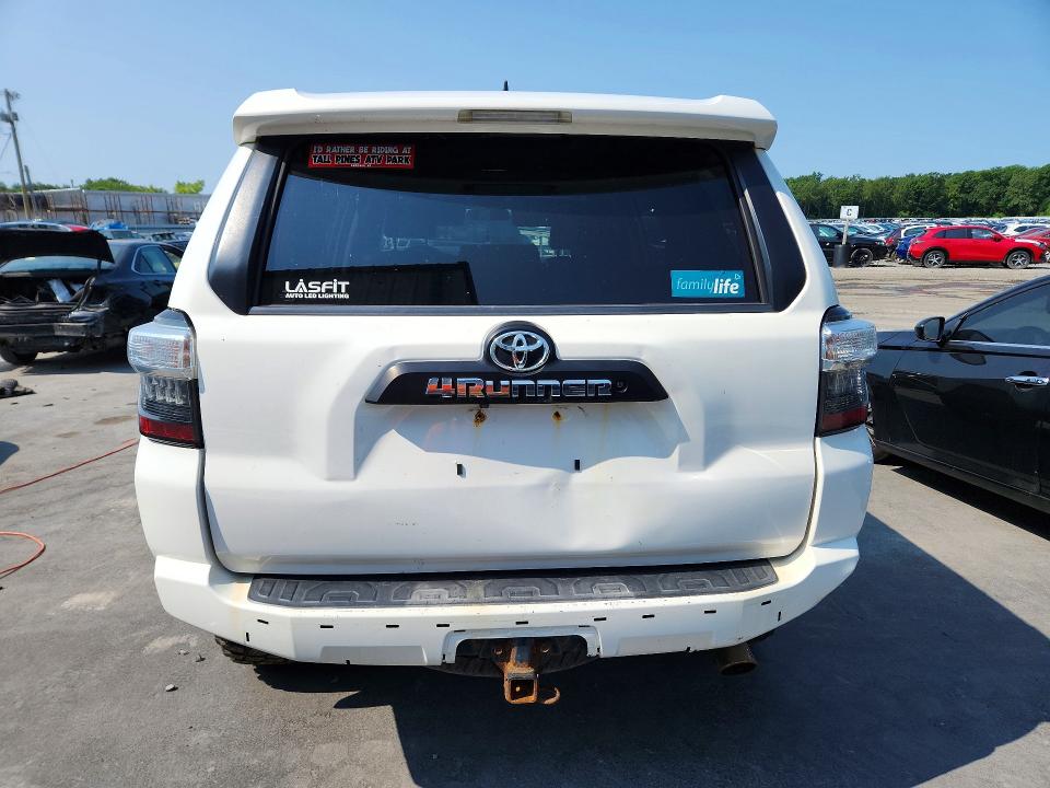 2016 Toyota 4runner მანქანა იყიდება აუქციონზე, vin: JTEBU5JR8G5303429, აუქციონის ნომერი: 64740356