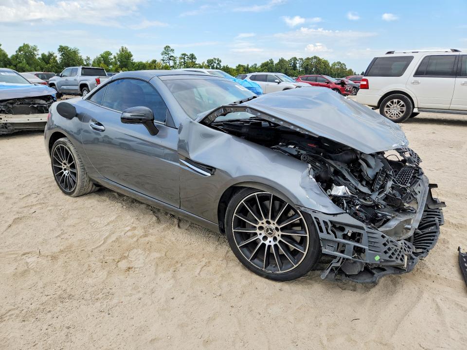 Продаж на аукціоні авто 2018 Mercedes-benz Slc, vin: WDDPK3JA8JF149438, номер лоту: 65742446