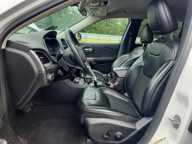 61859626 :رقم المزاد ، 1C4PJMLB4KD398681 vin ، 2019 Jeep Cherokee مزاد بيع