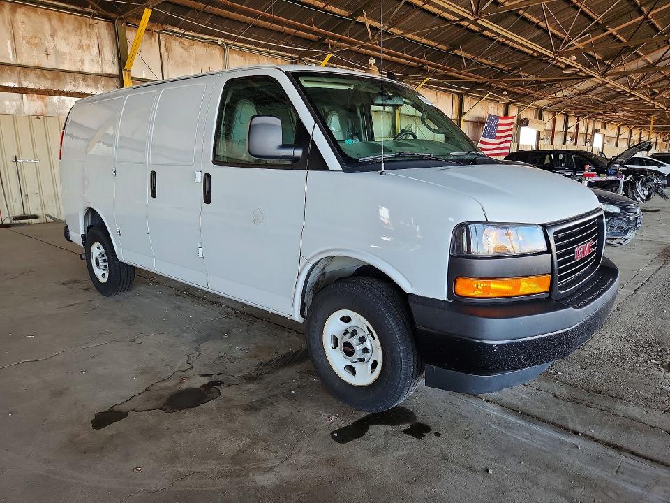 64828446 :رقم المزاد ، 1GTW7AFP2N1162844 vin ، 2022 Gmc Savana مزاد بيع