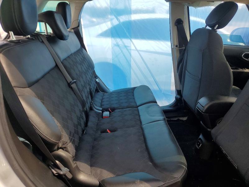 63374086 :رقم المزاد ، ZFBCFAAH4JZ040555 vin ، 2018 Fiat 500l مزاد بيع