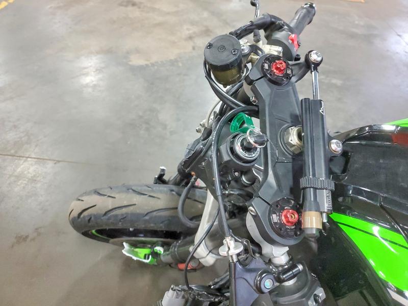 64298386 :رقم المزاد ، JKAZXCS1XGA003643 vin ، 2016 Kawasaki Zx1000 مزاد بيع