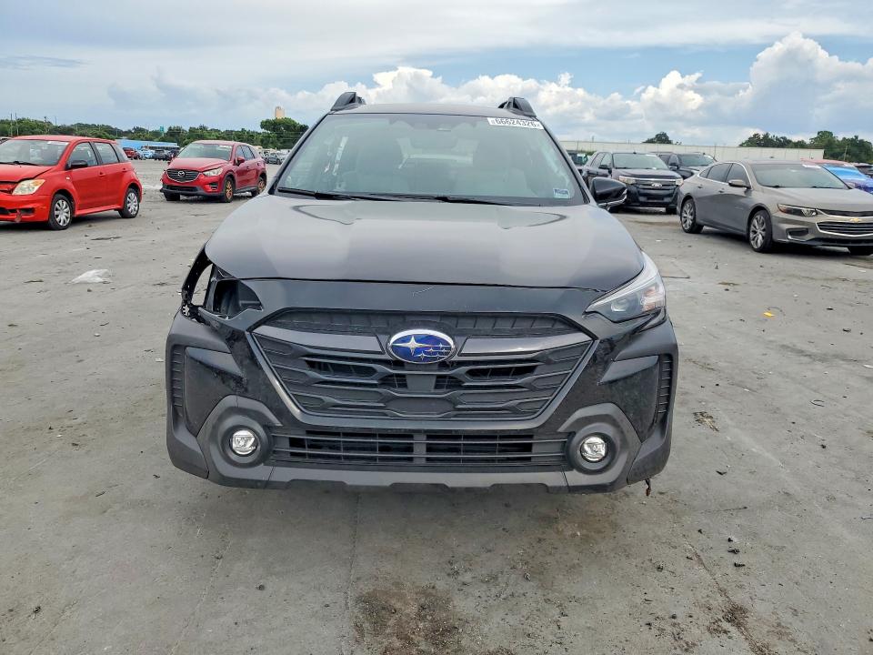66624326 :رقم المزاد ، 4S4BTADC1S3333959 vin ، 2025 Subaru Outback مزاد بيع