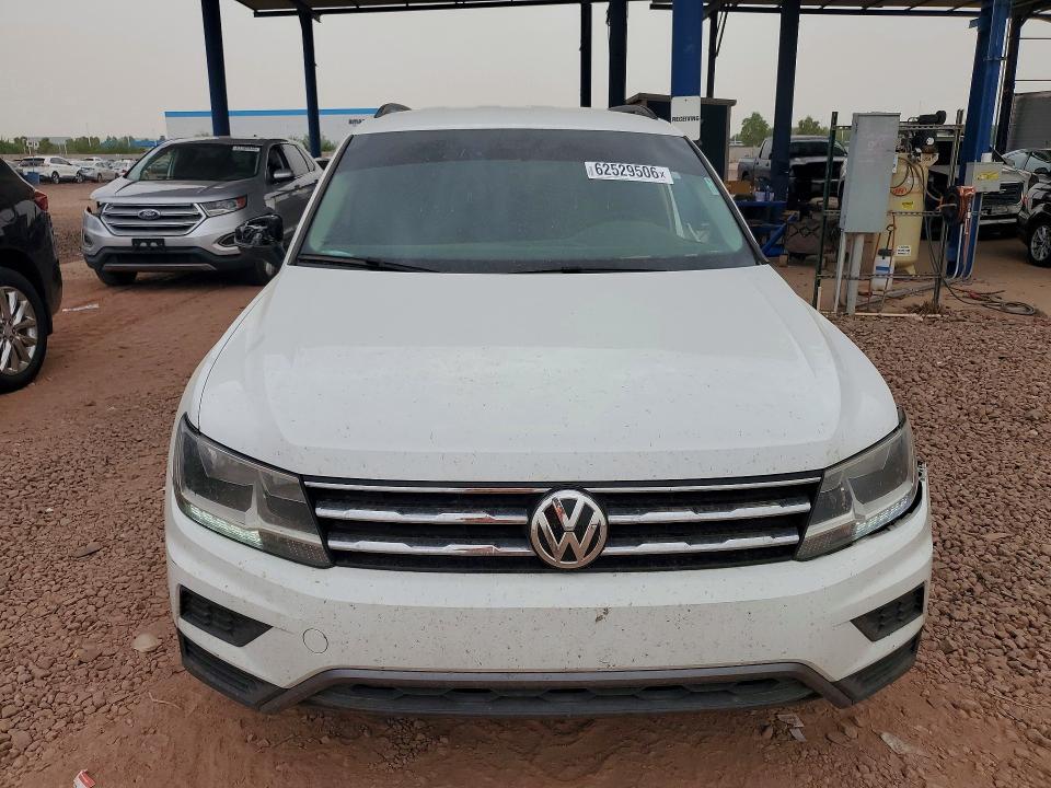 62529506 :رقم المزاد ، 3VV1B7AX3KM183415 vin ، 2019 Volkswagen Tiguan مزاد بيع