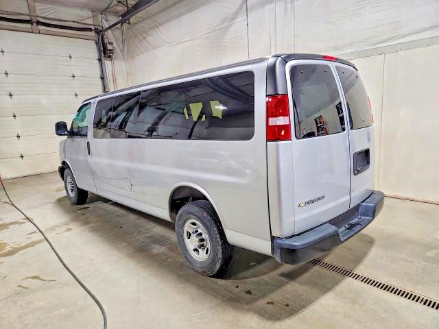 66964756 :رقم المزاد ، 1GAZGNFP4P1105982 vin ، 2023 Chevrolet Express G3500 مزاد بيع