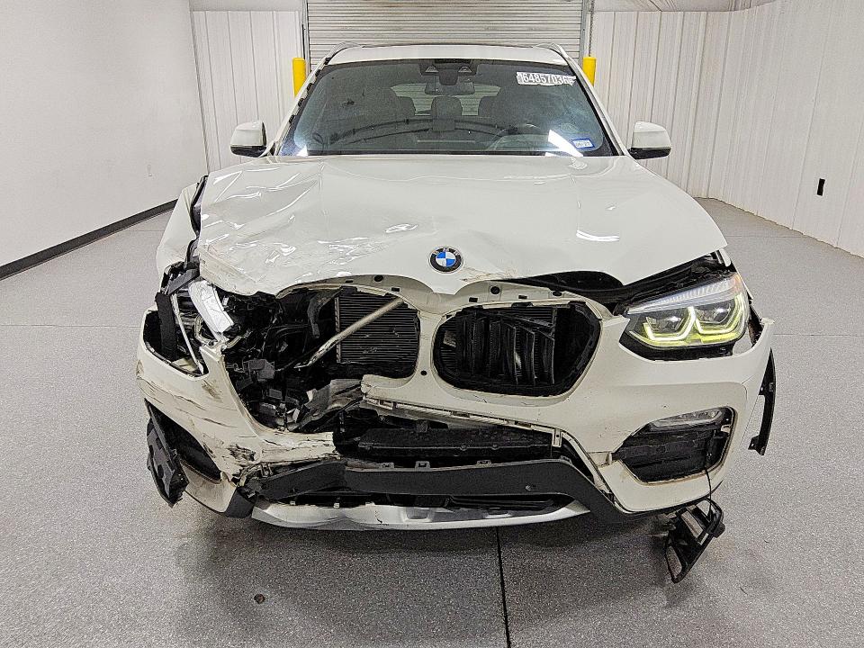 64857036 :رقم المزاد ، 5UXTR9C58JLA13983 vin ، 2018 Bmw X3 مزاد بيع