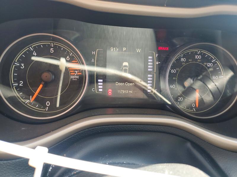 Продажа на аукционе авто 2018 Jeep Cherokee, vin: 1C4PJLCB6JD612658, номер лота: 62870196
