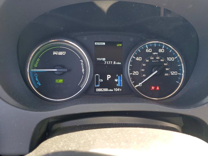 2018 Mitsubishi Outlander მანქანა იყიდება აუქციონზე, vin: JA4J24A52JZ059056, აუქციონის ნომერი: 63685316