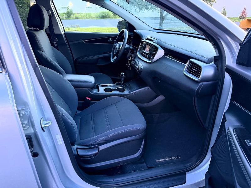 2016 Kia Sorento მანქანა იყიდება აუქციონზე, vin: 5XYPGDA30GG081242, აუქციონის ნომერი: 67409906