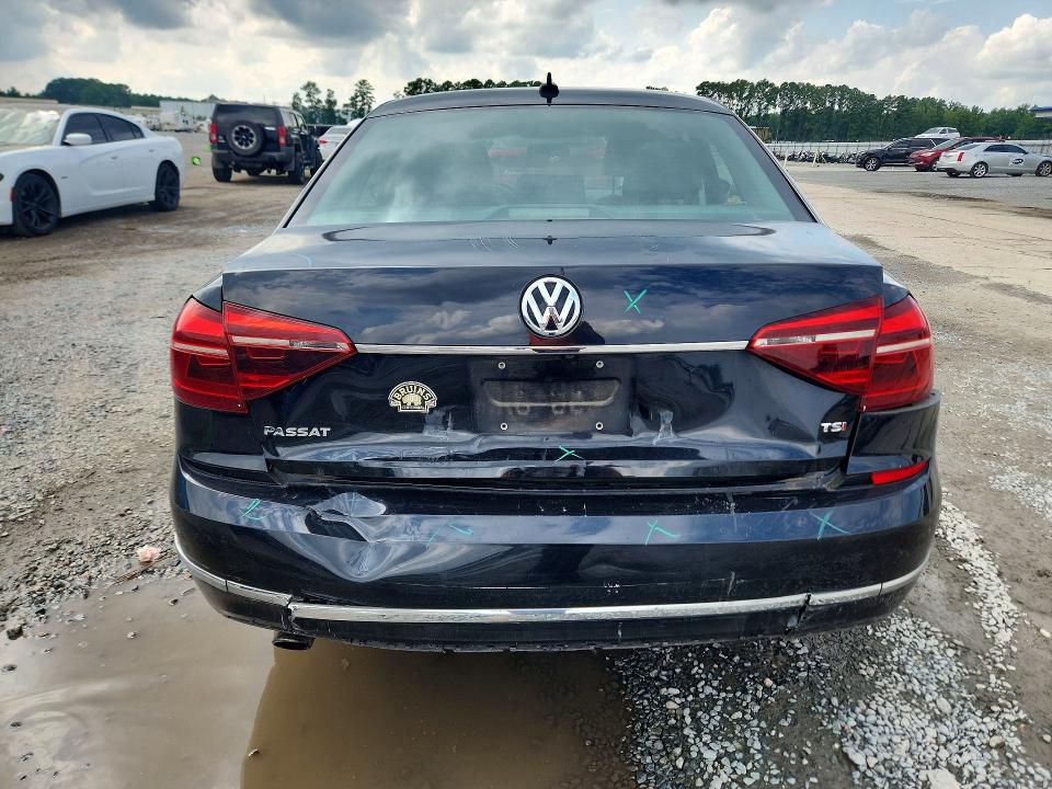 2017 Volkswagen Passat მანქანა იყიდება აუქციონზე, vin: 1VWDT7A38HC031725, აუქციონის ნომერი: 63732506