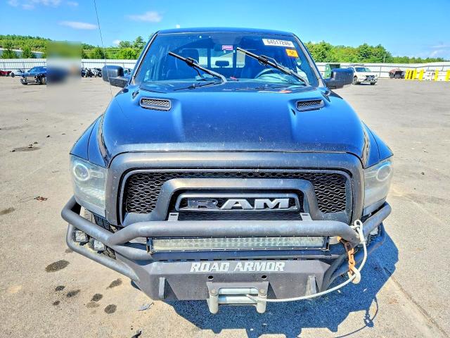 64517246 :رقم المزاد ، 1C6RR7YT1HS559360 vin ، 2017 Ram 1500 مزاد بيع