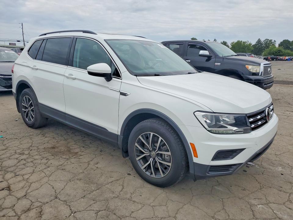 Продаж на аукціоні авто 2019 Volkswagen Tiguan, vin: 3VV2B7AX5KM185672, номер лоту: 65782846