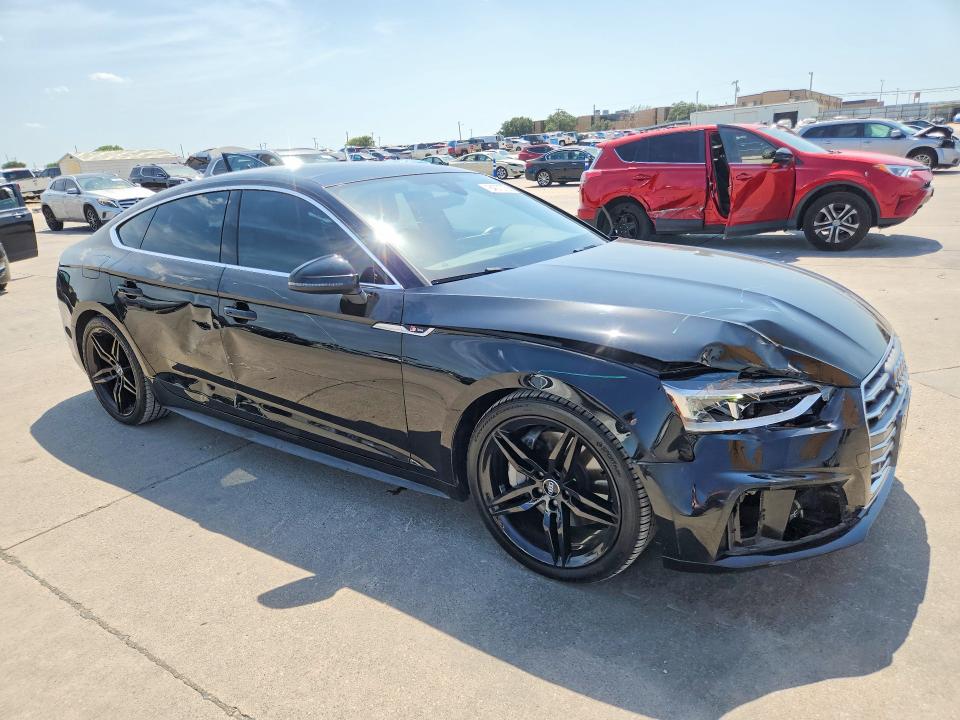 64070756 :رقم المزاد ، WAUENCF58JA058474 vin ، 2018 Audi A5 مزاد بيع