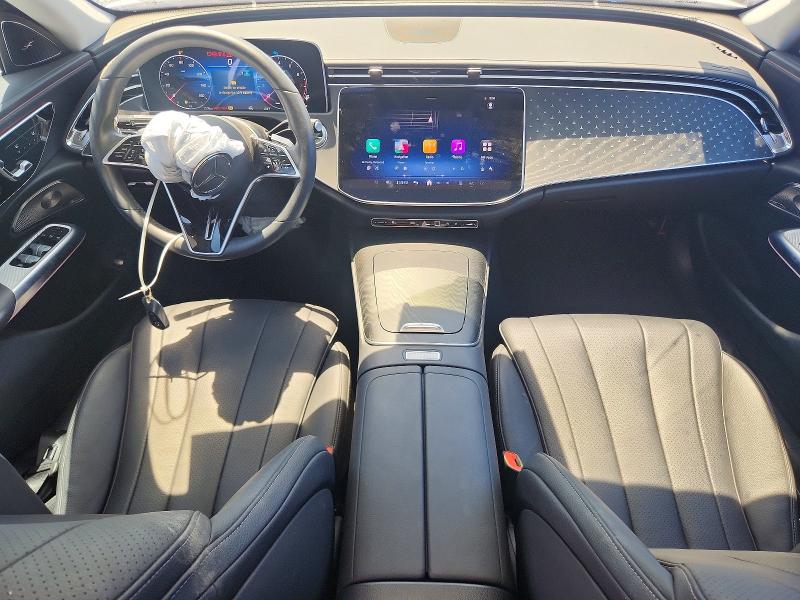 63429706 :رقم المزاد ، W1KLF4GB0SA156780 vin ، 2025 Mercedes-benz E مزاد بيع