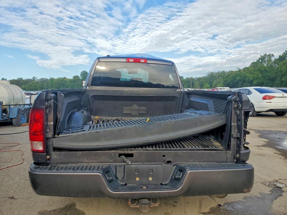 2018 Ram 1500 მანქანა იყიდება აუქციონზე, vin: 1C6RR7FT1JS215827, აუქციონის ნომერი: 65936626