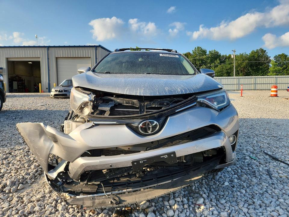 2017 Toyota Rav4 მანქანა იყიდება აუქციონზე, vin: 2T3DFREV9HW676172, აუქციონის ნომერი: 63530506
