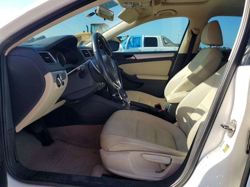 64389066 :رقم المزاد ، 3VWLL7AJ3CM367414 vin ، 2012 Volkswagen Jetta مزاد بيع