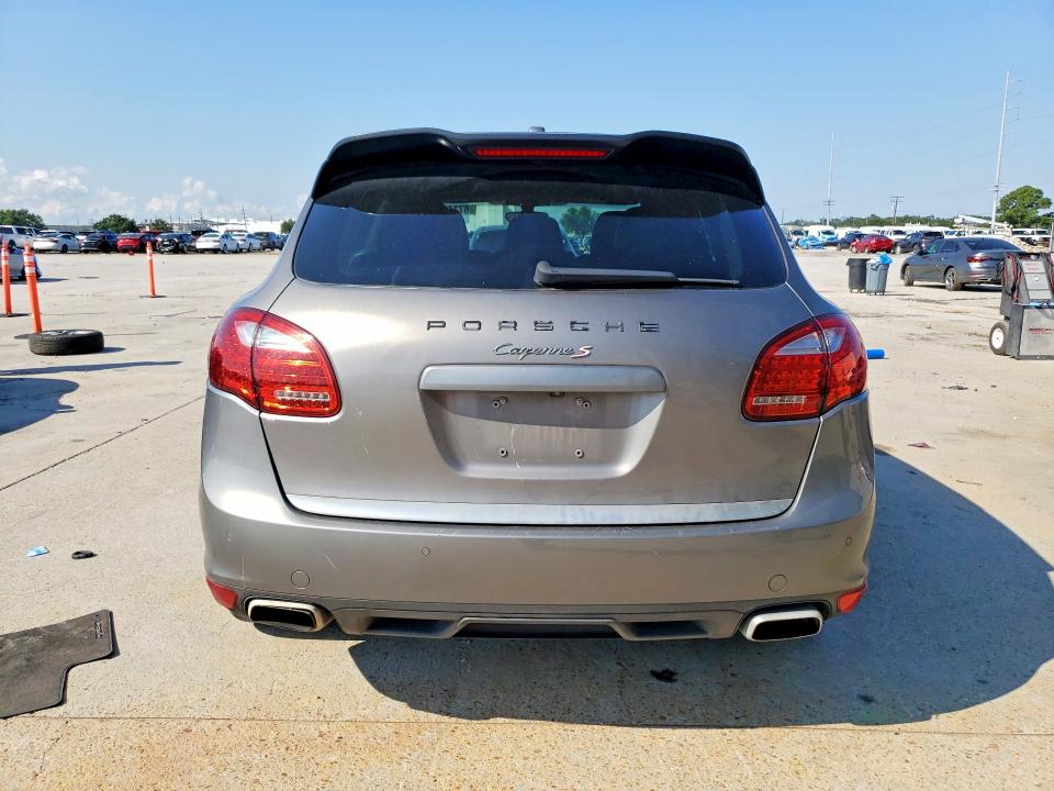 67141756 :رقم المزاد ، WP1AB2A21CLA40356 vin ، 2012 Porsche Cayenne مزاد بيع