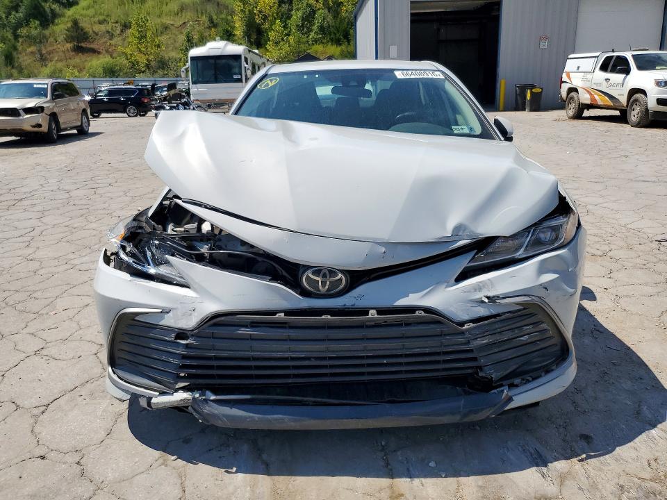 Продаж на аукціоні авто 2022 Toyota Camry, vin: 4T1C11AK2NU010024, номер лоту: 66408916
