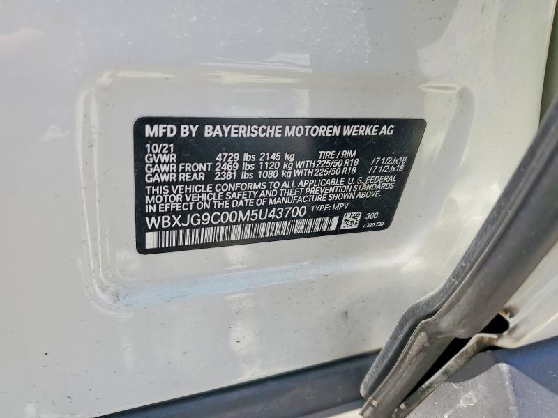 65827136 :رقم المزاد ، WBXJG9C00M5U43700 vin ، 2021 Bmw X1 مزاد بيع
