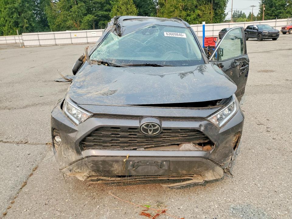 Продажа на аукционе авто 2019 Toyota Rav4, vin: 2T3P1RFV0KC015875, номер лота: 63609846